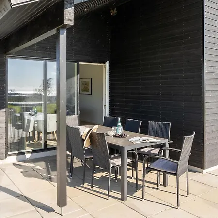 4 Bedroom Stunning In *