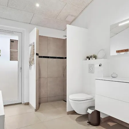 Prázdninový dům 4 Bedroom Stunning In Haderslev